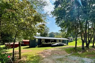 716 Hawkins Rd, Homer, GA 30547 - Photo 1