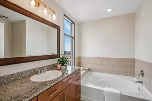 565 Peachtree Street NE, Atlanta, GA 30308 - Photo 4