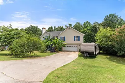 4516 Nohl Ridge Lane, Flowery Branch, GA 30542 - Photo 2