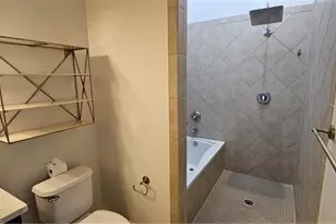 1345 Stirling Ct NW, Atlanta, GA 30318 - Photo 6