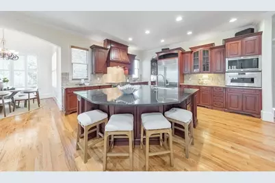 2252 Parkwood Place Court SE, Smyrna, GA 30080 - Photo 4