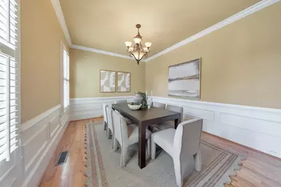2252 Parkwood Place Court SE, Smyrna, GA 30080 - Photo 10