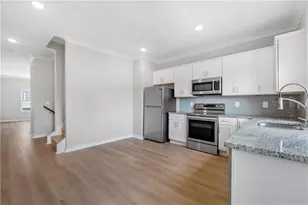 2021 Ocean Dr NW, Atlanta, GA 30318 - Photo 14
