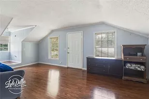 574 S 5th St, Jesup, GA 31545 - Photo 14