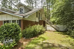 574 S 5th St, Jesup, GA 31545 - Photo 2