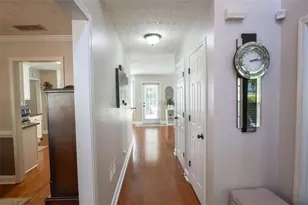 917 Ivy Brook Ct, McDonough, GA 30253 - Photo 2