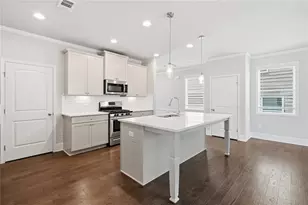 6464 Crosscreek Ln, Flowery Branch, GA 30542 - Photo 12