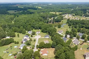 378 Kiley Dr, Hoschton, GA 30548 - Photo 40