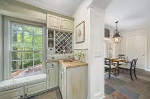 8950 Huntcliff Trce, Sandy Springs, GA 30350 - Photo 22
