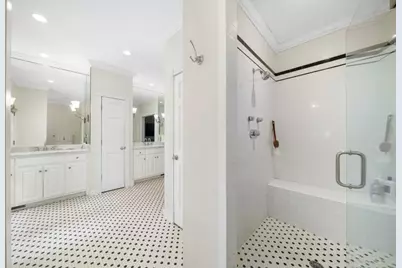 8950 Huntcliff Trace, Sandy Springs, GA 30350 - Photo 36