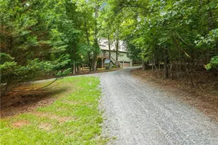 318 Horseshoe Ln, Dahlonega, GA 30533 - Photo 4