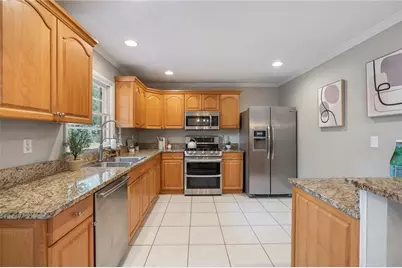 2353 Cortez Way NE, Brookhaven, GA 30319 - Photo 10