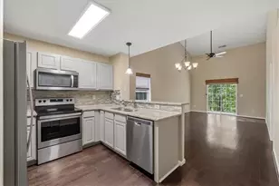 240 Cottonwood Creek Cir, Canton, GA 30114 - Photo 8
