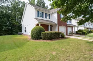 240 Cottonwood Creek Cir, Canton, GA 30114 - Photo 4