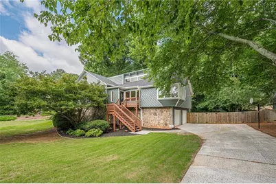 2771 Interlaken Drive, Marietta, GA 30062 - Photo 2