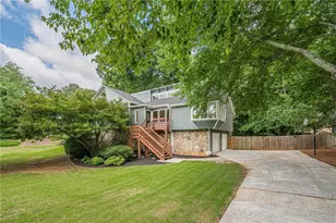 2771 Interlaken Dr, Marietta, GA 30062 - Photo 2