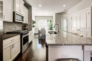 3793 Oxford Cir, Atlanta, GA 30340 - Photo 4