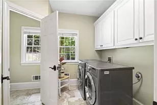 9140 Nesbit Lakes Dr, Alpharetta, GA 30022 - Photo 30