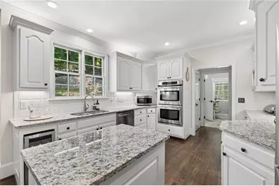 9140 Nesbit Lakes Drive, Alpharetta, GA 30022 - Photo 20
