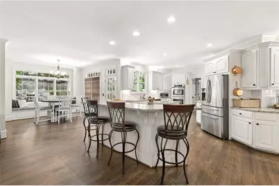 9140 Nesbit Lakes Drive, Alpharetta, GA 30022 - Photo 16