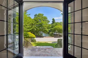 9140 Nesbit Lakes Dr, Alpharetta, GA 30022 - Photo 8
