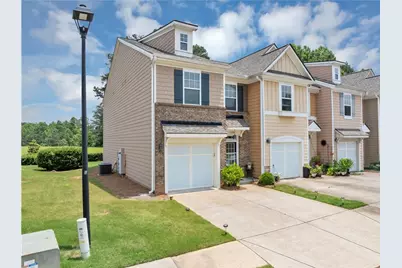 1936 Lakeshore Overlook Circle NW, Kennesaw, GA 30152 - Photo 2