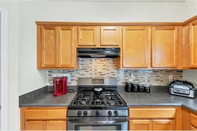 1936 Lakeshore Overlook Circle NW, Kennesaw, GA 30152 - Photo 16