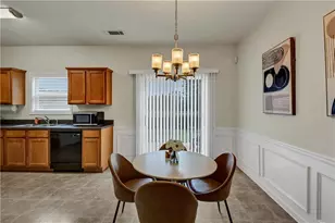 1936 Lakeshore Overlook Cir NW, Kennesaw, GA 30152 - Photo 14