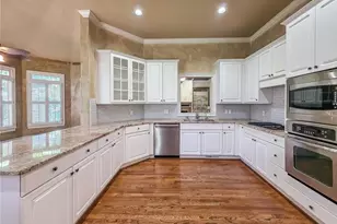 770 Glen Royal Dr, Roswell, GA 30076 - Photo 16