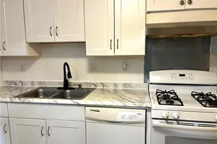 6678 Buckingham Ct, Norcross, GA 30093 - Photo 6