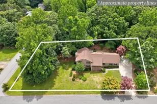 357 Kings Hill Ct, Lawrenceville, GA 30045 - Photo 32