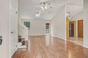357 Kings Hill Ct, Lawrenceville, GA 30045 - Photo 12