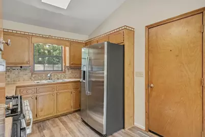 357 Kings Hill Court, Lawrenceville, GA 30045 - Photo 18