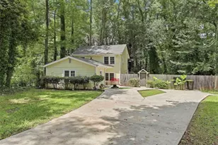 184 Fairview Dr, Fairburn, GA 30213 - Photo 4