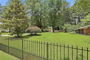 184 Fairview Dr, Fairburn, GA 30213 - Photo 2