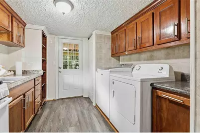 184 Fairview Drive, Fairburn, GA 30213 - Photo 14