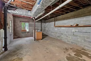 675 Holly Dr, Gainesville, GA 30501 - Photo 32