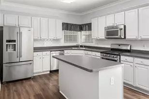 4220 Hunters Green Way NE, Kennesaw, GA 30144 - Photo 14