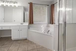 4220 Hunters Green Way NE, Kennesaw, GA 30144 - Photo 22