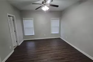 5760 Dovnick Dr SW, Lilburn, GA 30047 - Photo 16
