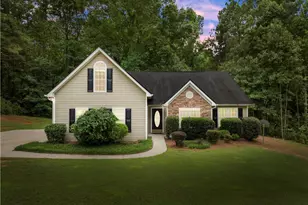 6000 Devonshire Dr, Flowery Branch, GA 30542 - Photo 2