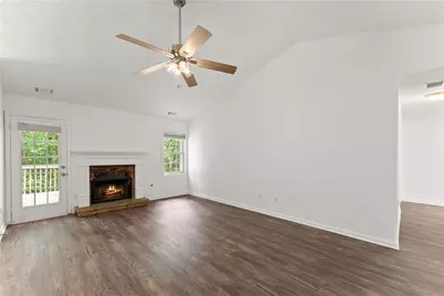 6000 Devonshire Drive, Flowery Branch, GA 30542 - Photo 8