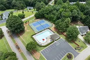 6000 Devonshire Dr, Flowery Branch, GA 30542 - Photo 46
