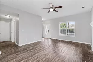 7873 Chadwick Ln, Riverdale, GA 30274 - Photo 4