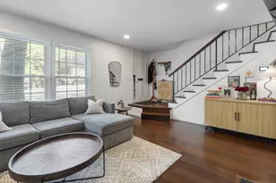 56 Cantey Pl NW, Atlanta, GA 30327 - Photo 2