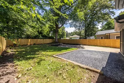 1615 Stokes Avenue SW, Atlanta, GA 30310 - Photo 84
