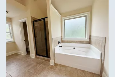 4440 Elvie Way, Hoschton, GA 30548 - Photo 16