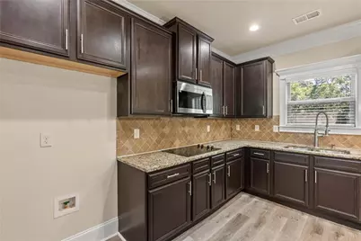 4440 Elvie Way, Hoschton, GA 30548 - Photo 14