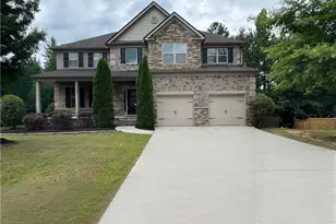 4440 Elvie Way, Hoschton, GA 30548 - Photo 2
