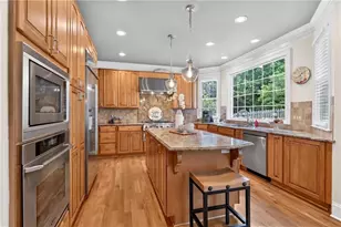 5490 Hampstead Way, Johns Creek, GA 30097 - Photo 12